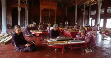 Inside Javanese Court Culture: Experiencing Kraton Yogyakarta, Batik Crafting, and Gamelan Workshops