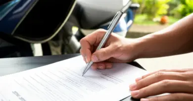 How to choose and verify scooter insurance and rental agreements in Bali and Lombok — coverage types, third-party vs comprehensive, damage deposits, reading rental contracts