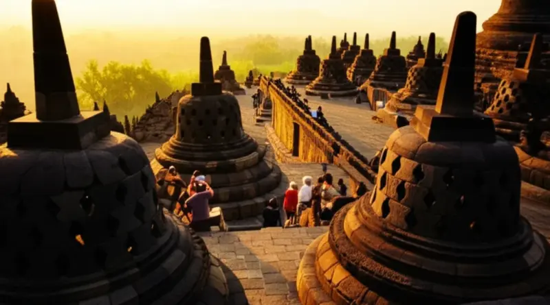Exploring Borobudur Temple: Architecture, Reliefs, Sunrise Tours, and Visitor Tips for Photographers