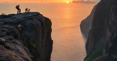 Rock Climbing in Indonesia: The Ultimate Guide to the Best Routes, Seasons, and Tips for Bali and Java