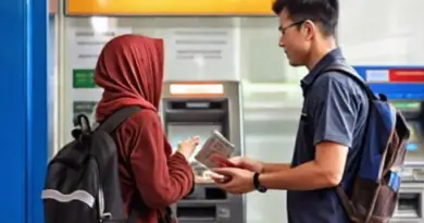 Where and how to exchange money in Indonesia: best practices, hidden fees, and using banks, money changers, and ATMs